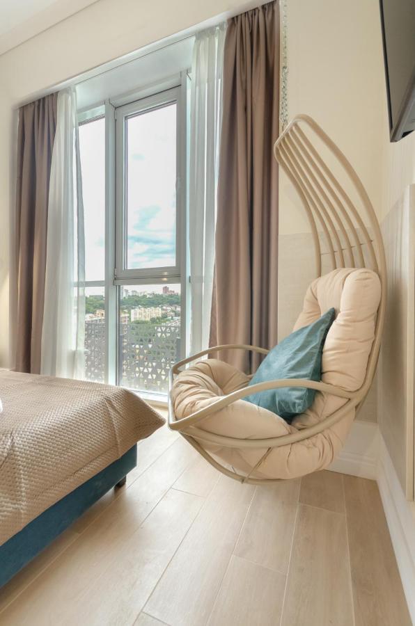 Modern New Cozy Apartment Kvartet Railway Station キエフ エクステリア 写真