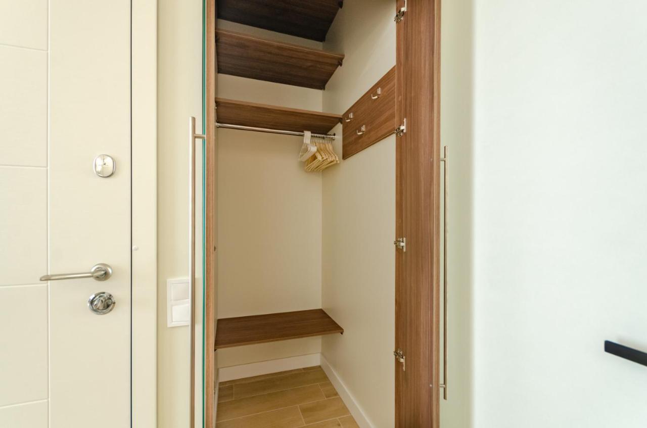 Modern New Cozy Apartment Kvartet Railway Station キエフ エクステリア 写真