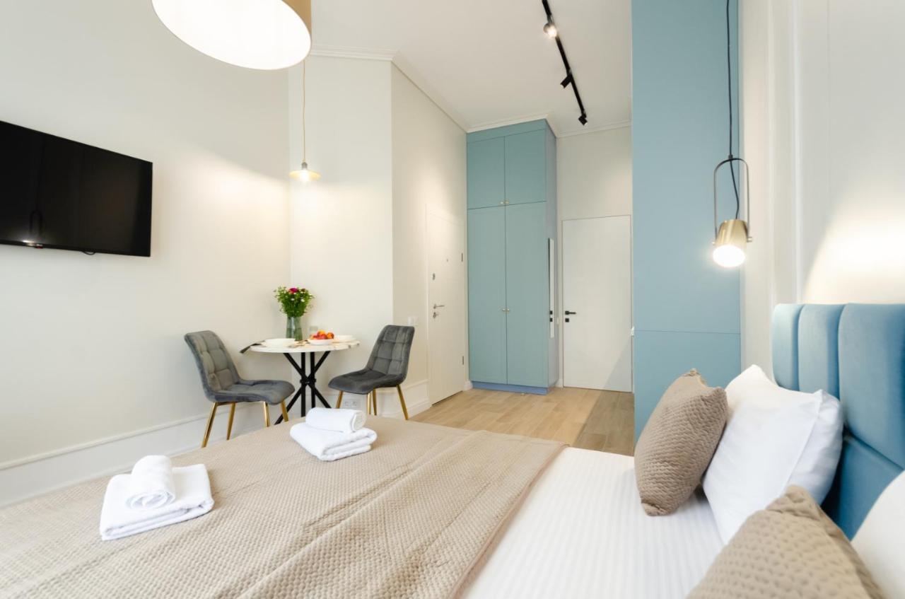 Modern New Cozy Apartment Kvartet Railway Station キエフ エクステリア 写真