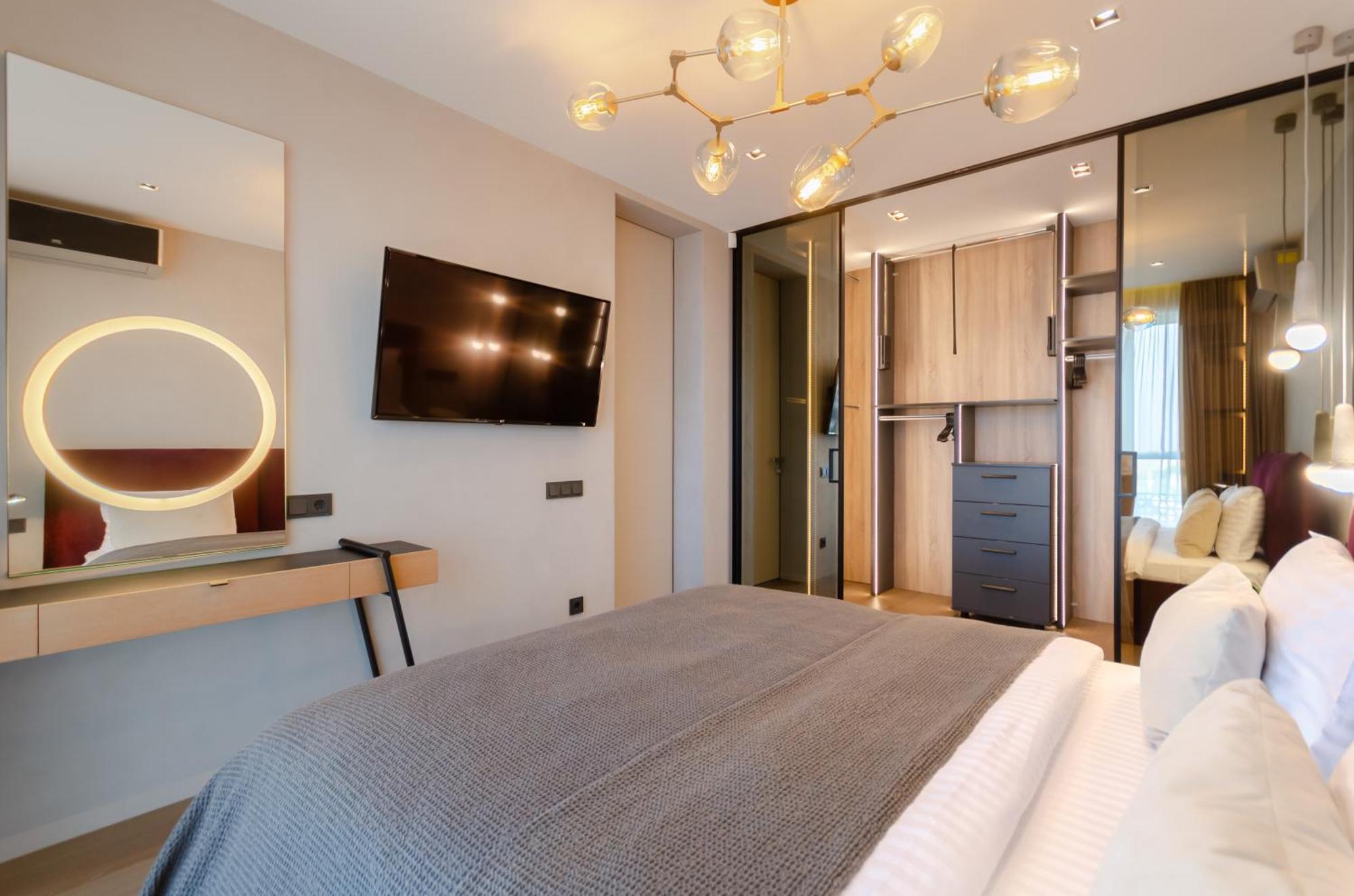 Modern New Cozy Apartment Kvartet Railway Station キエフ エクステリア 写真