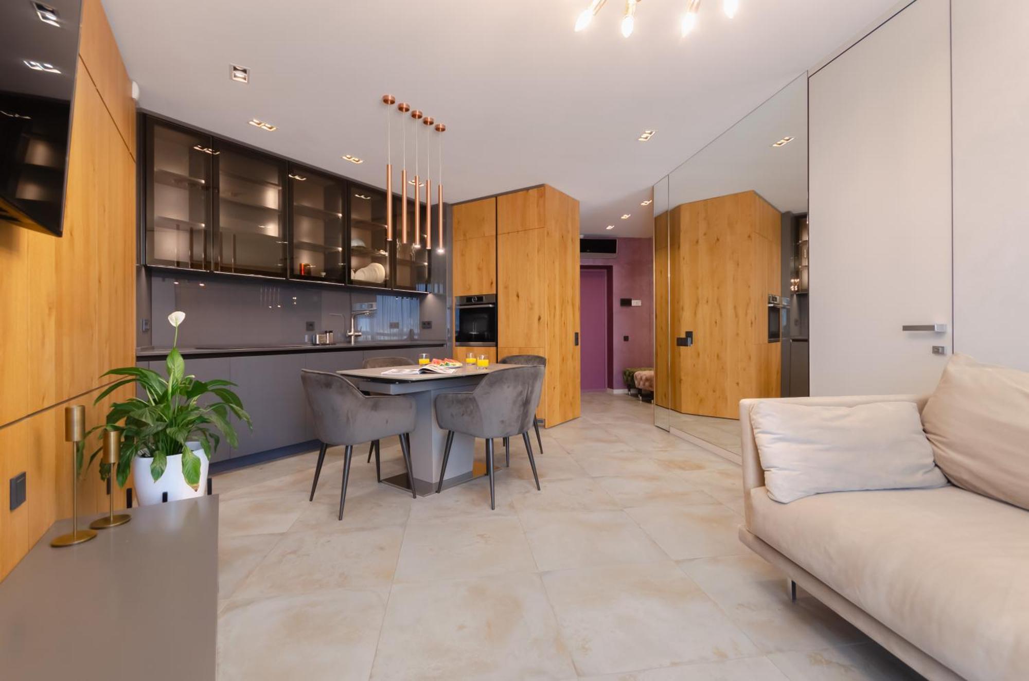 Modern New Cozy Apartment Kvartet Railway Station キエフ エクステリア 写真
