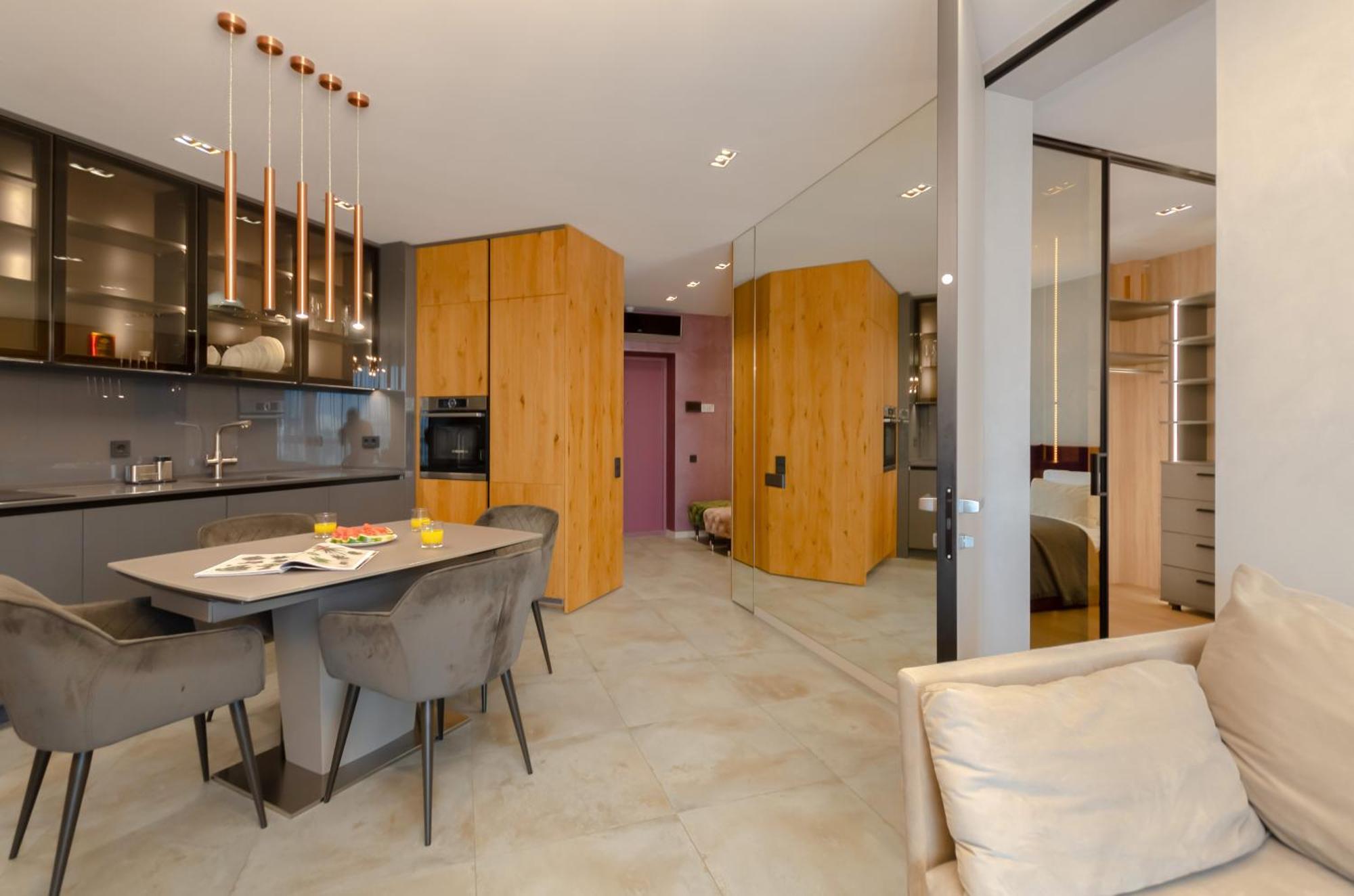 Modern New Cozy Apartment Kvartet Railway Station キエフ エクステリア 写真
